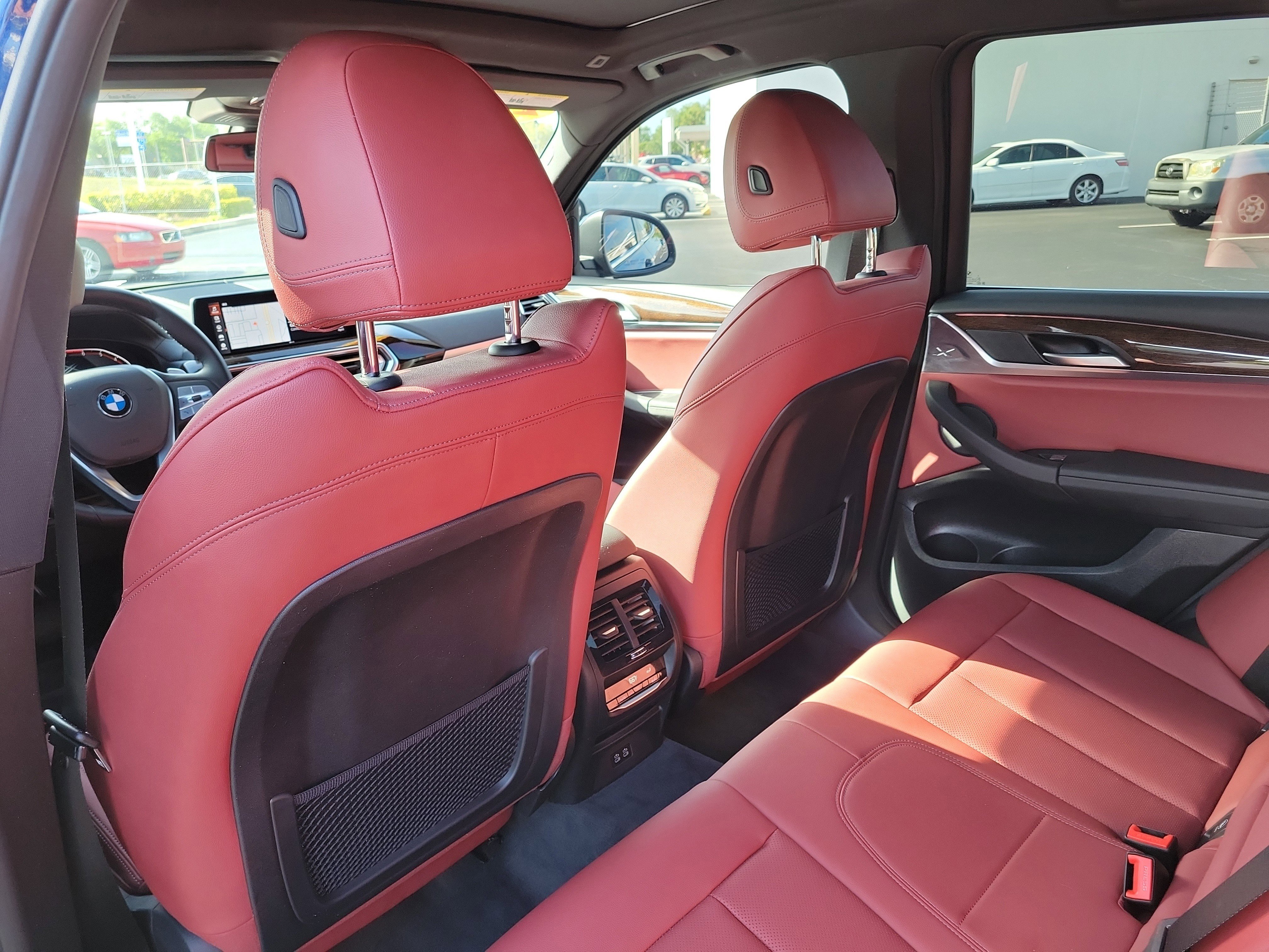 Used 2024 BMW X3 sDrive30i w/ Convenience Package w/ZPA image 12