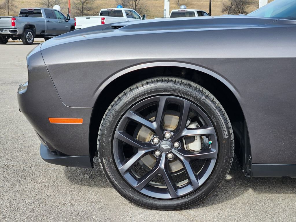 Used 2023 Dodge Challenger SXT w/ Blacktop Package image 8