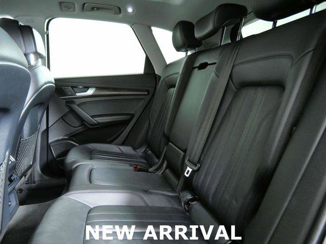 Used 2018 Audi Q5 Prestige w/ Prestige Package image 15