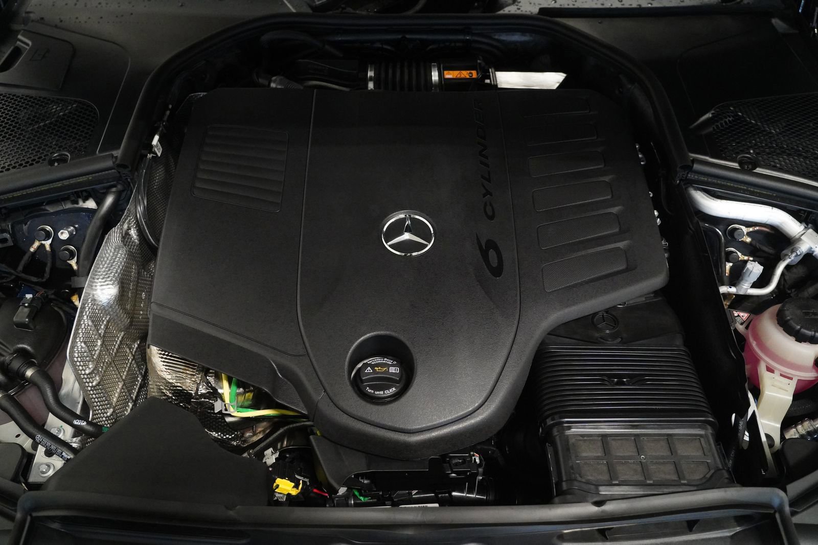 New 2026 Mercedes-Benz S 500 4MATIC image 32