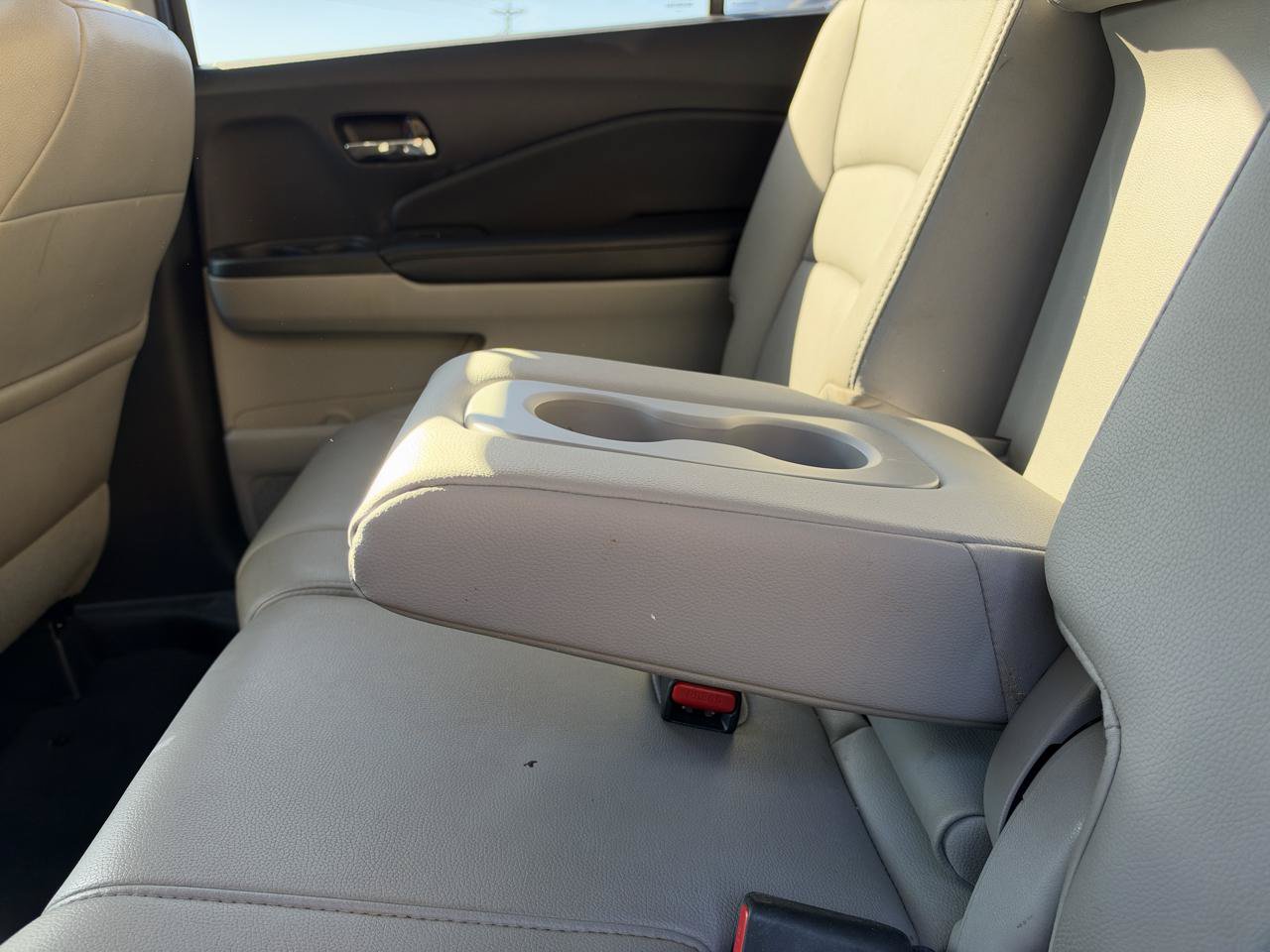 Used 2016 Honda Pilot EX-L image 42