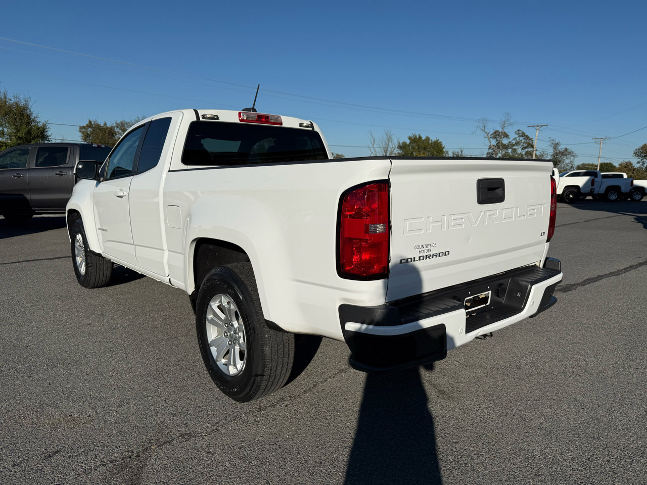 Used 2022 Chevrolet Colorado LT w/ Fleet Safety Package image 4