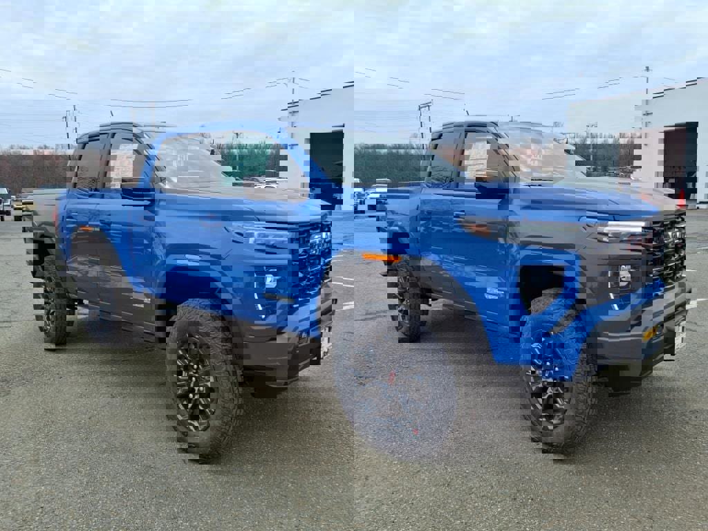 New 2025 GMC Canyon Elevation w/ Convenience Package