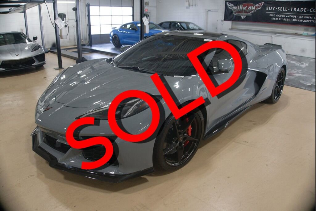 Used 2025 Chevrolet Corvette E-Ray w/ ZER Performance Package image 1