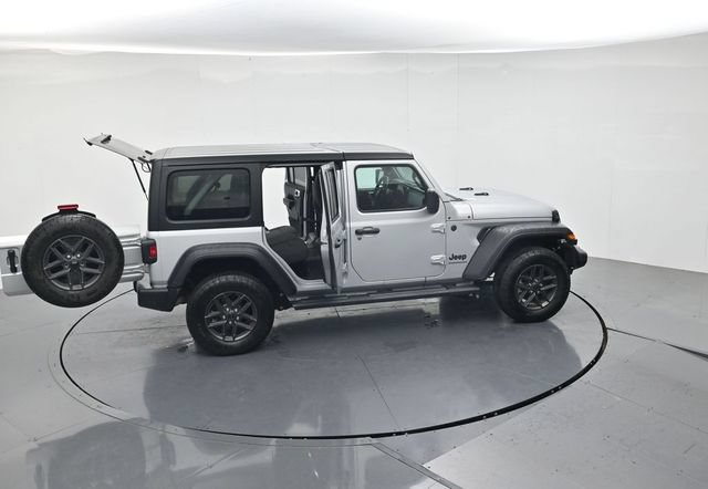 Used 2024 Jeep Wrangler Unlimited Sport AWD/4WD image 51