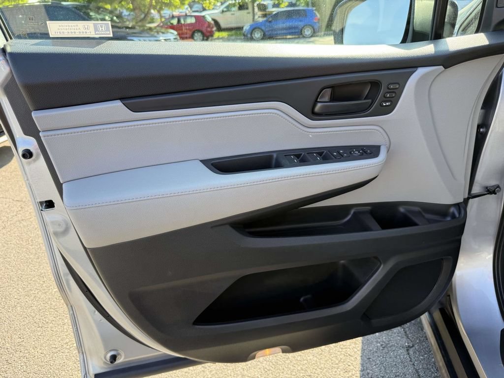 Used 2019 Honda Odyssey EX-L image 9