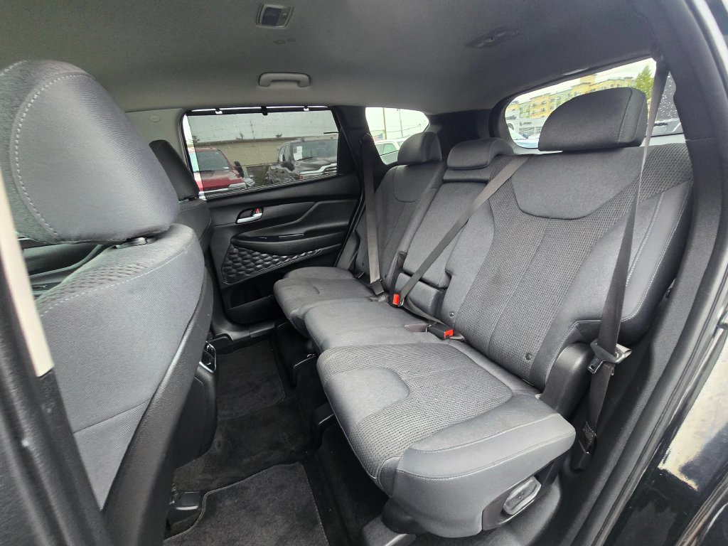 Used 2022 Hyundai Santa Fe SEL w/ Convenience Package AWD/4WD image 16