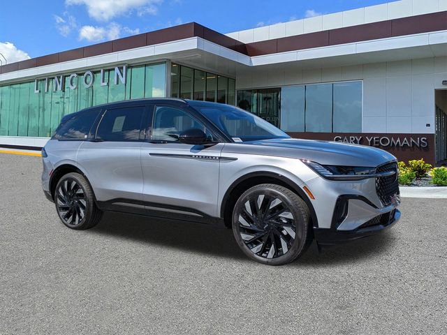 New 2026 Lincoln Nautilus Reserve image 2