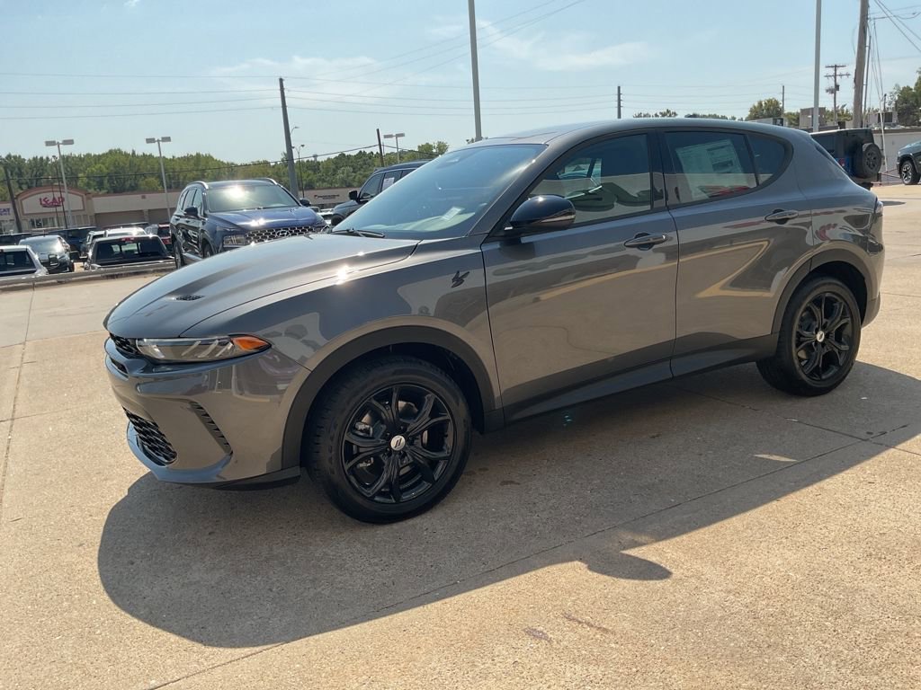 New 2025 Dodge Hornet GT w/ GT Blacktop Package image 1