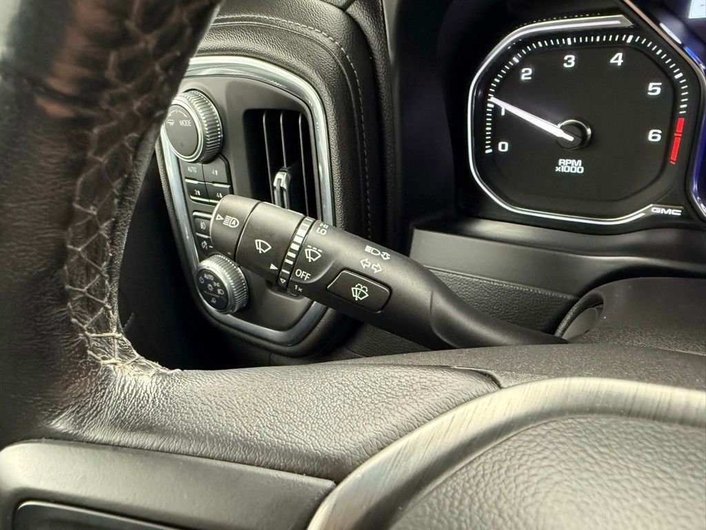 Used 2020 GMC Sierra 2500 Denali w/ Gooseneck/5TH Wheel Package image 25