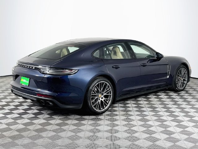 Used 2023 Porsche Panamera 4 Platinum Edition w/ Assistance Package AWD/4WD image 8