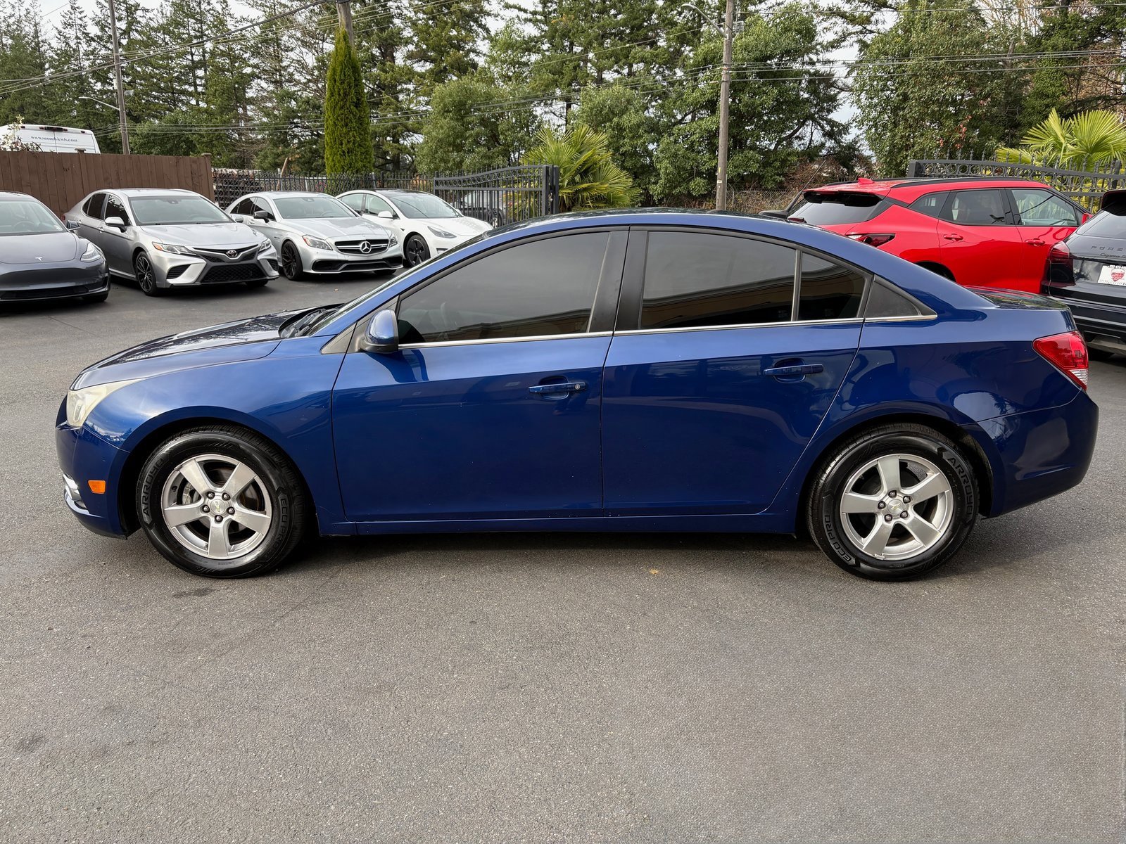 Used 2012 Chevrolet Cruze LT image 4