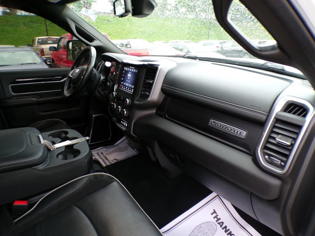 Used 2021 RAM 2500 Laramie w/ Night Edition AWD/4WD image 17