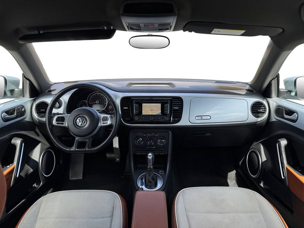 Used 2015 Volkswagen Beetle 1.8T FWD image 12