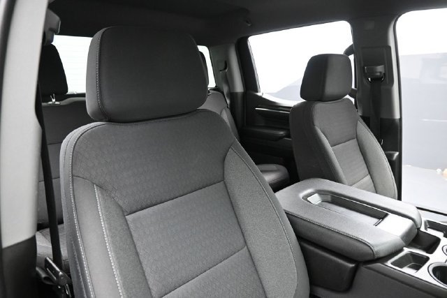 Used 2023 Chevrolet Silverado 1500 LT AWD/4WD image 32