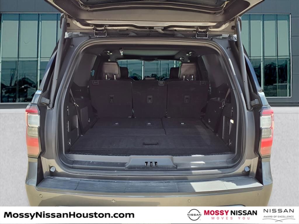 Used 2020 Ford Expedition Limited image 8