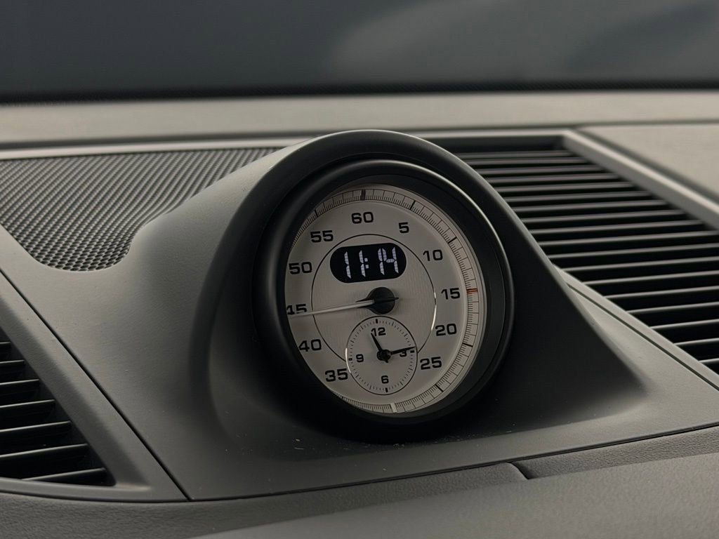 New 2026 Porsche Macan S image 24