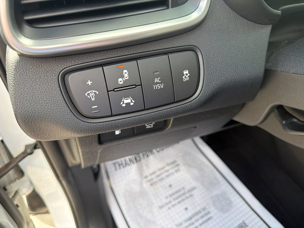 Used 2019 Kia Sorento SX FWD image 12