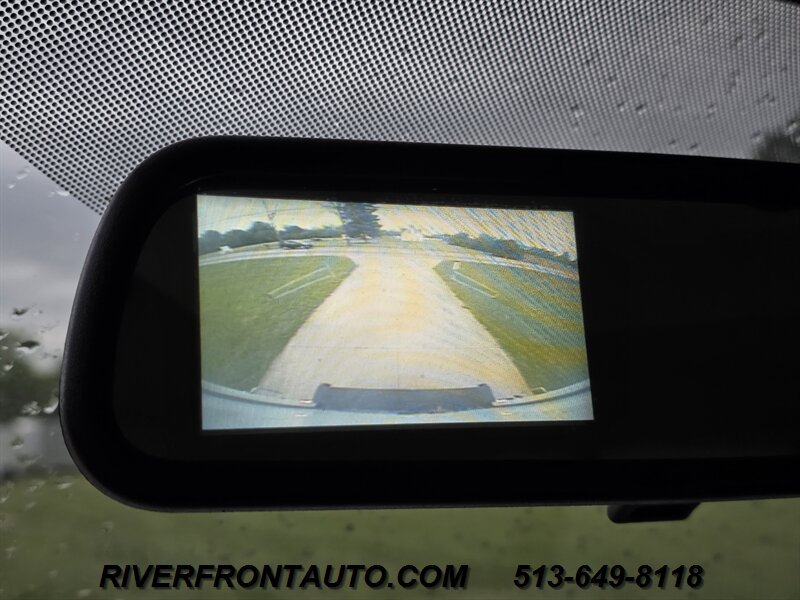 Used 2021 Chevrolet Express 3500 w/ Driver Convenience Package RWD image 13