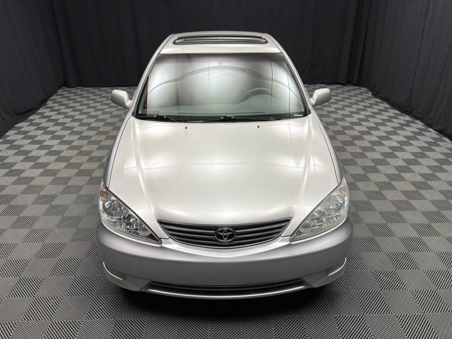 Used 2006 Toyota Camry XLE FWD Sedan 3.0L 6-Cyl image 8
