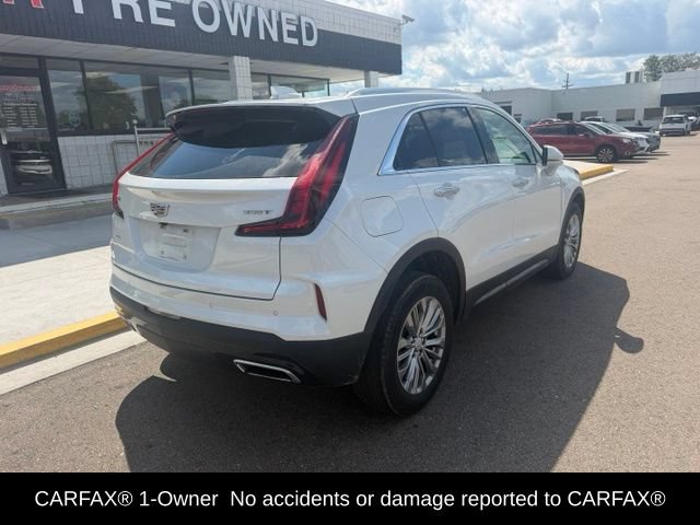 Used 2024 Cadillac XT4 Premium Luxury AWD/4WD image 7