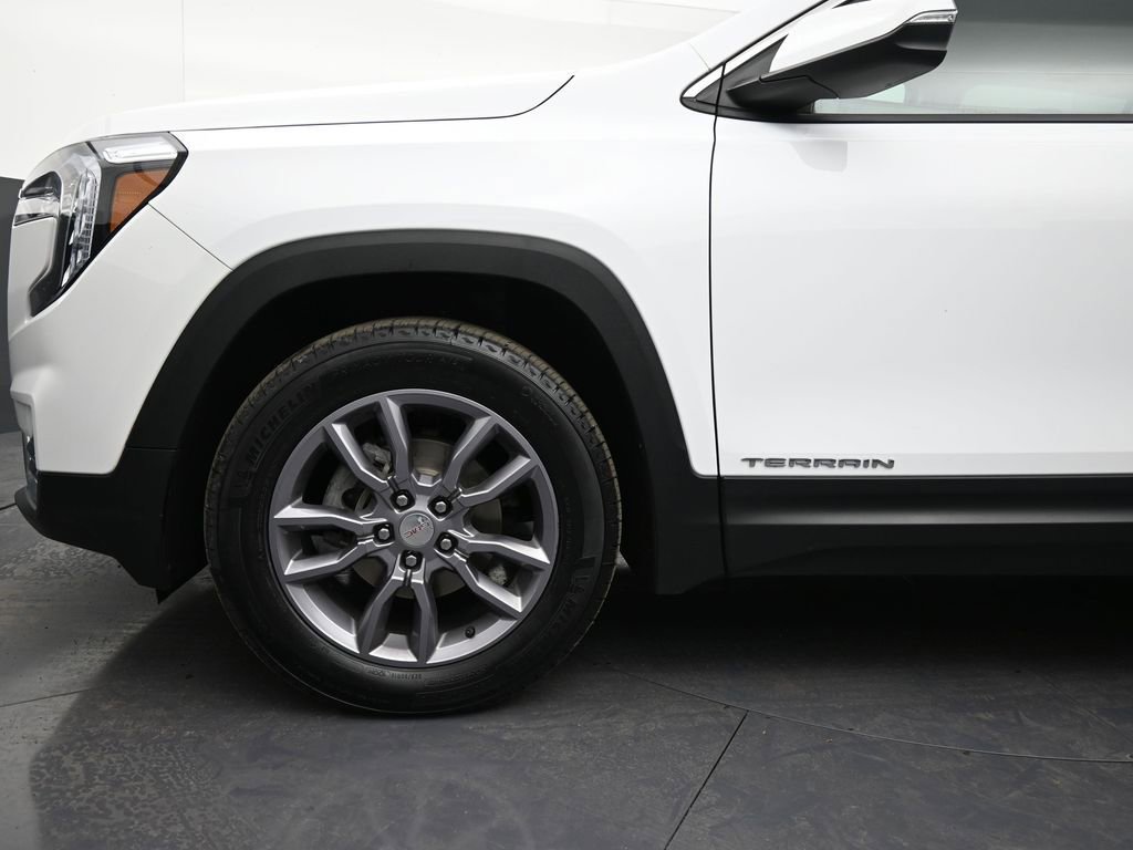 Certified 2022 GMC Terrain SLT image 10