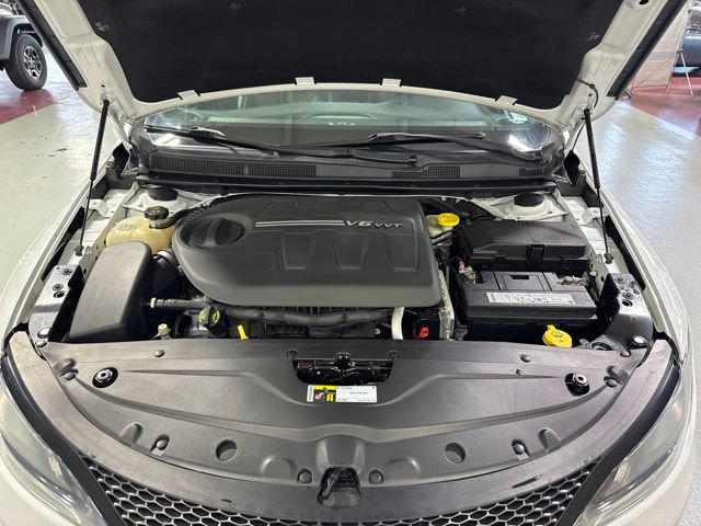 Used 2015 Chrysler 200 S w/ Navigation & Sound Group I AWD/4WD image 13