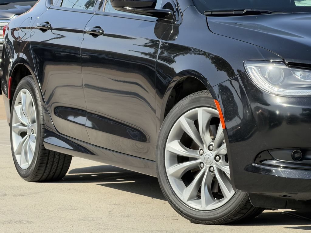 Used 2015 Chrysler 200 S w/ Navigation & Sound Group I AWD/4WD image 8