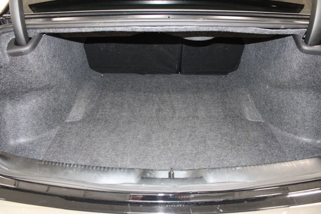 Used 2023 Chrysler 300 Touring AWD/4WD image 27