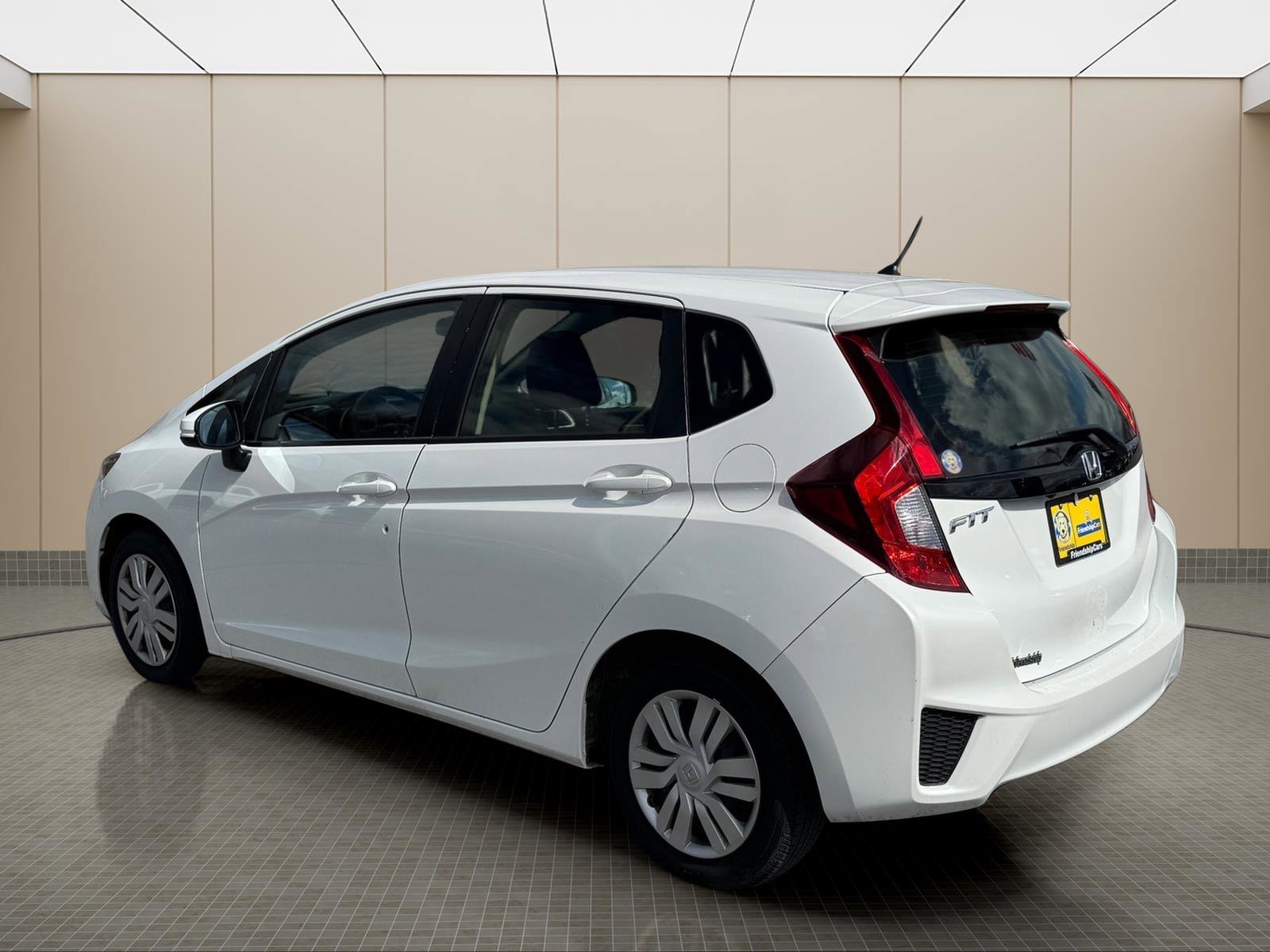Used 2016 Honda Fit LX image 4