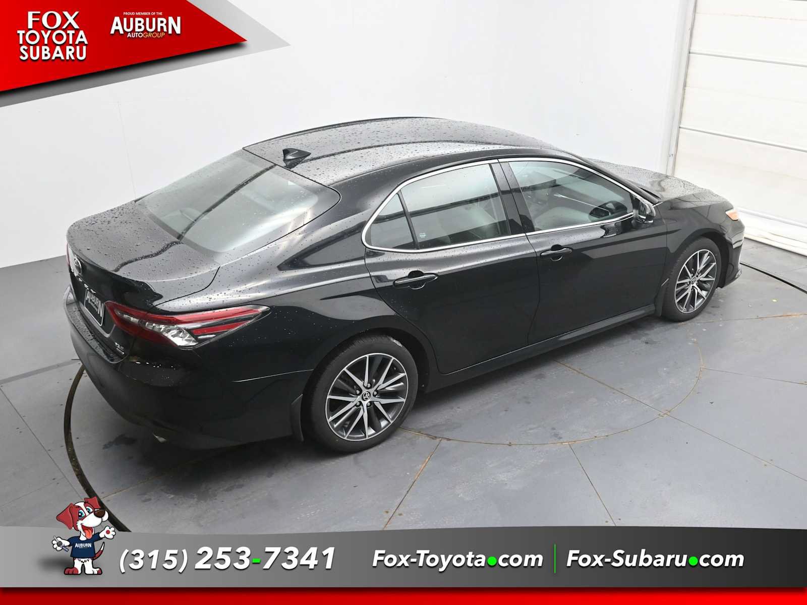 Used 2023 Toyota Camry XLE AWD/4WD image 29