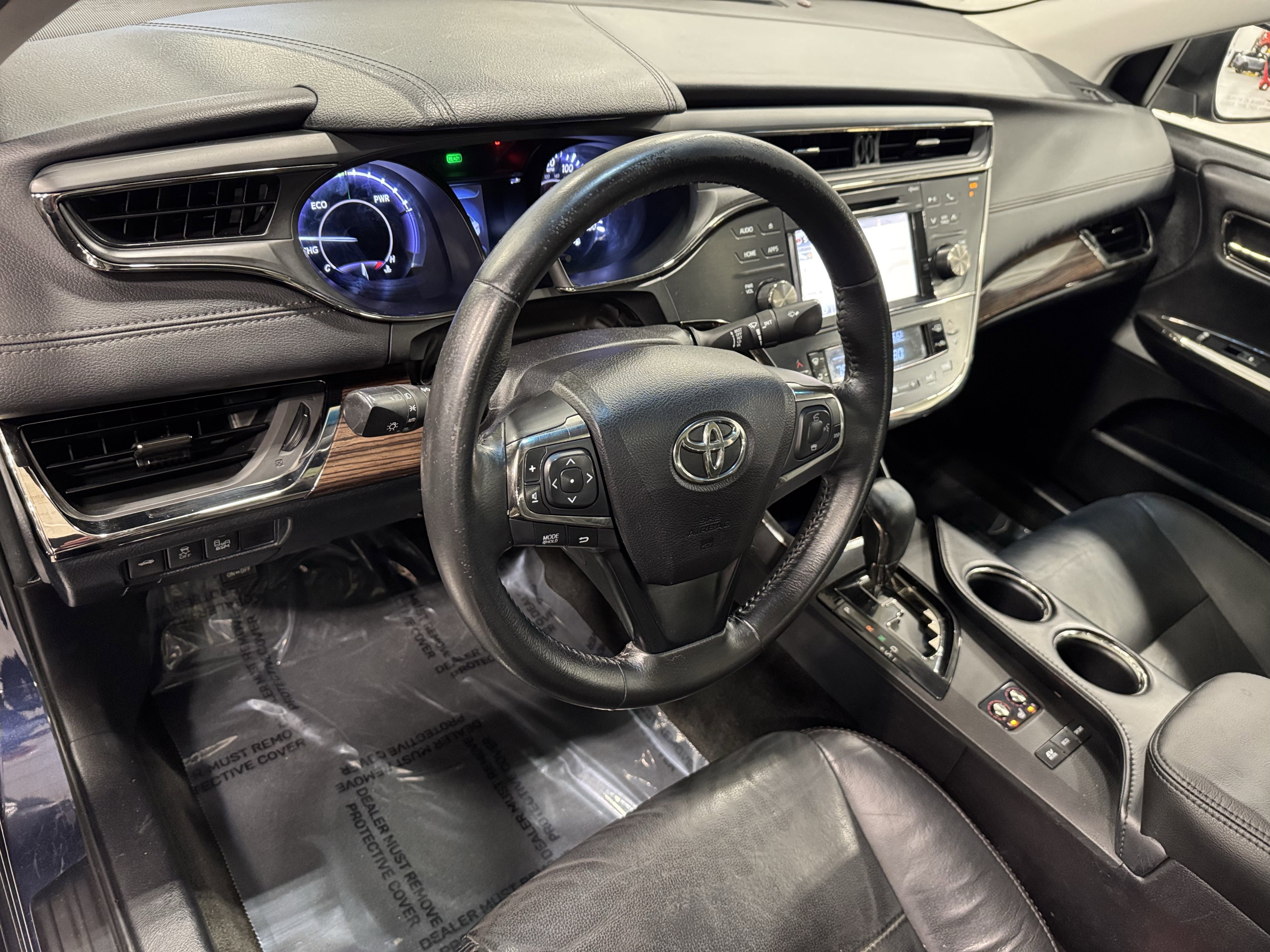 Used 2015 Toyota Avalon XLE Touring image 18