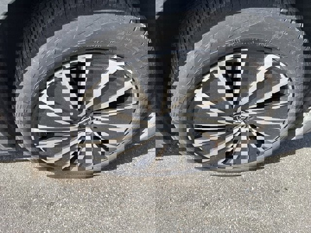 Used 2023 Volkswagen ID.4 Pro S Plus image 14