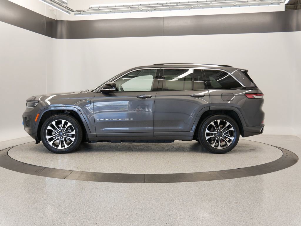 Used 2022 Jeep Grand Cherokee Overland image 44