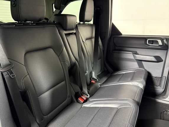New 2025 Ford Bronco Badlands AWD/4WD image 14