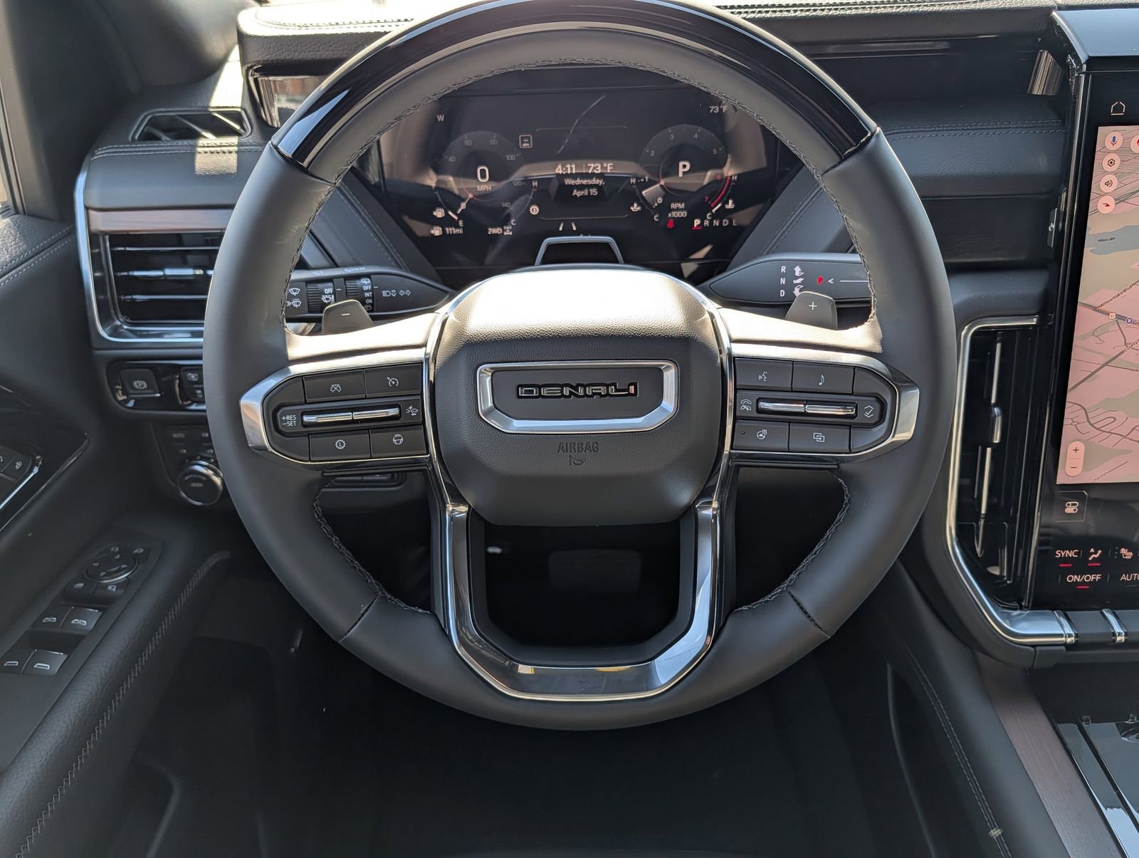 New 2026 GMC Yukon Denali w/ Denali Reserve Package AWD/4WD image 8