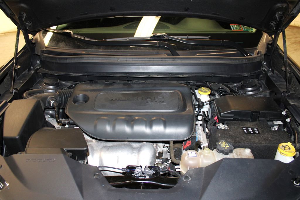 Used 2021 Jeep Cherokee Latitude Plus image 36