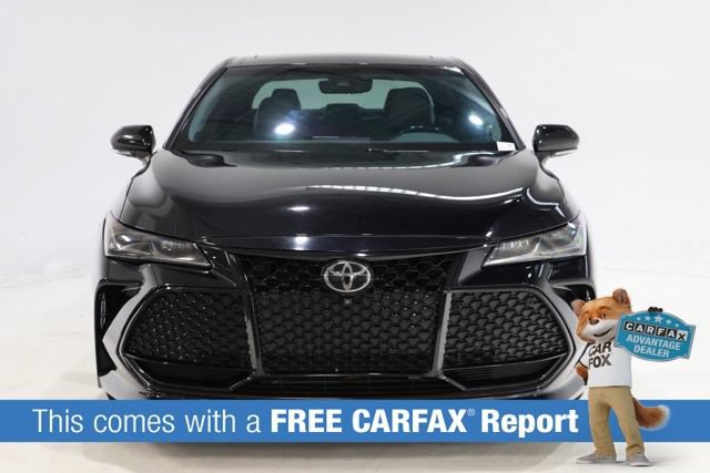 Used 2019 Toyota Avalon Touring w/ Advanced Safety Package FWD image 2