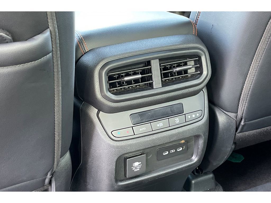 Certified 2025 Honda Pilot TrailSport image 43
