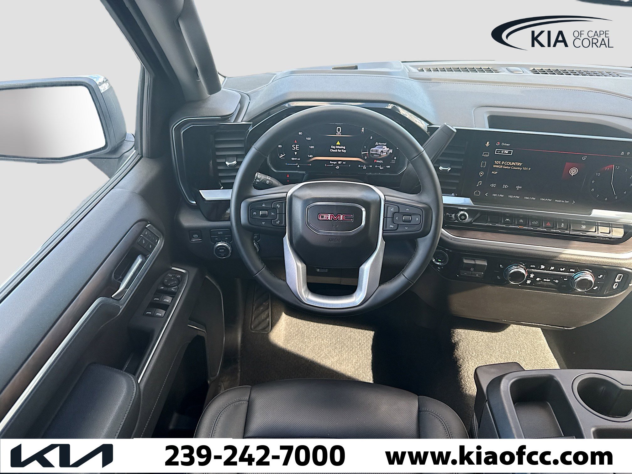 Used 2026 GMC Sierra 1500 SLT AWD/4WD image 15