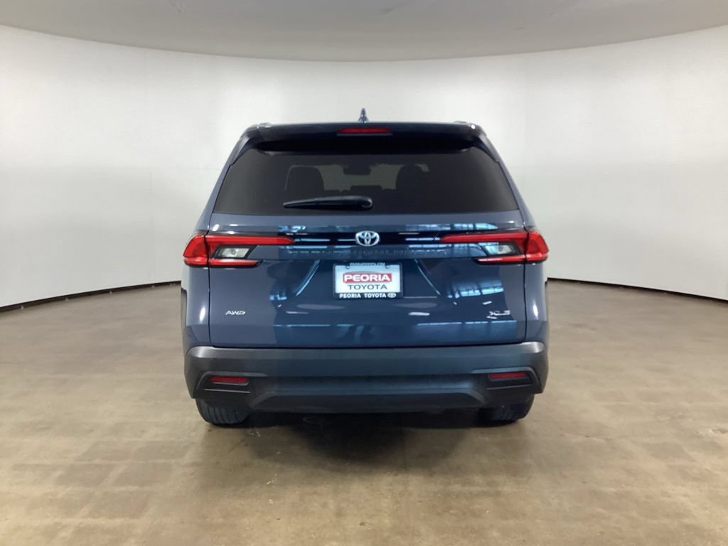 Used 2024 Toyota Grand Highlander AWD image 5