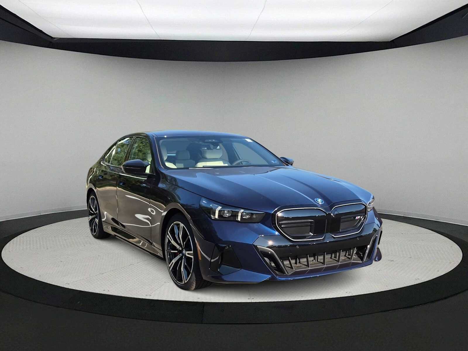 New 2027 BMW i5 M60 w/ Dynamic Handling Package AWD/4WD image 2