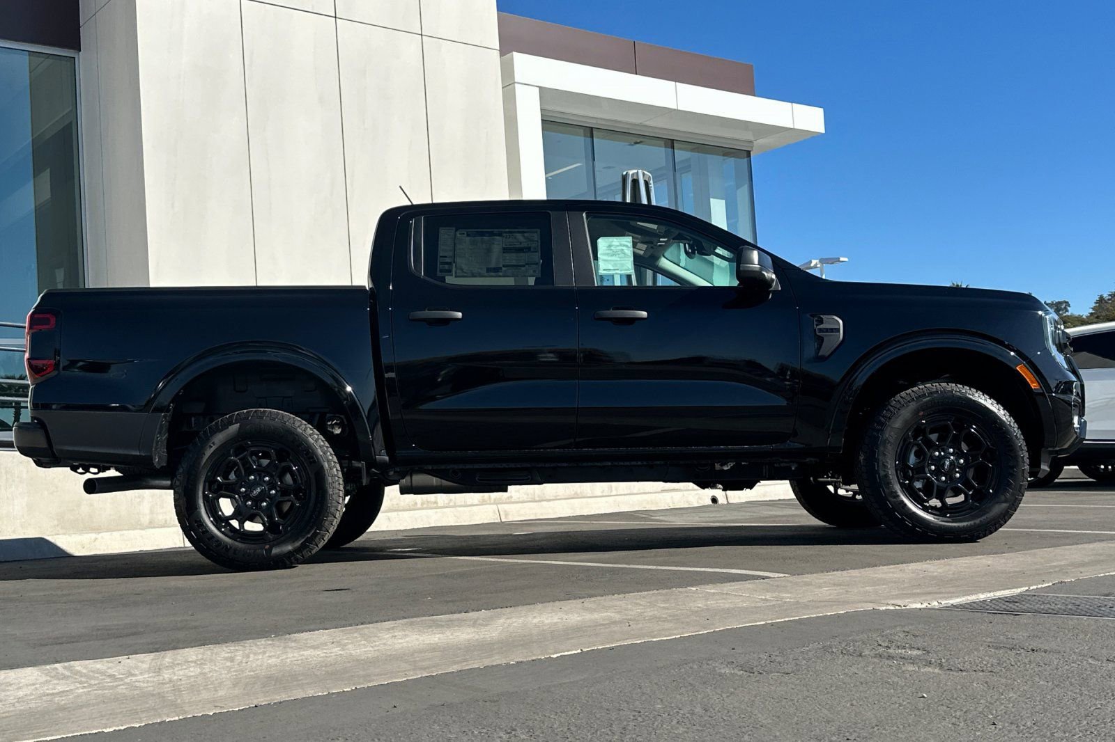 New 2025 Ford Ranger XLT w/ Equipment Group 301A High image 2