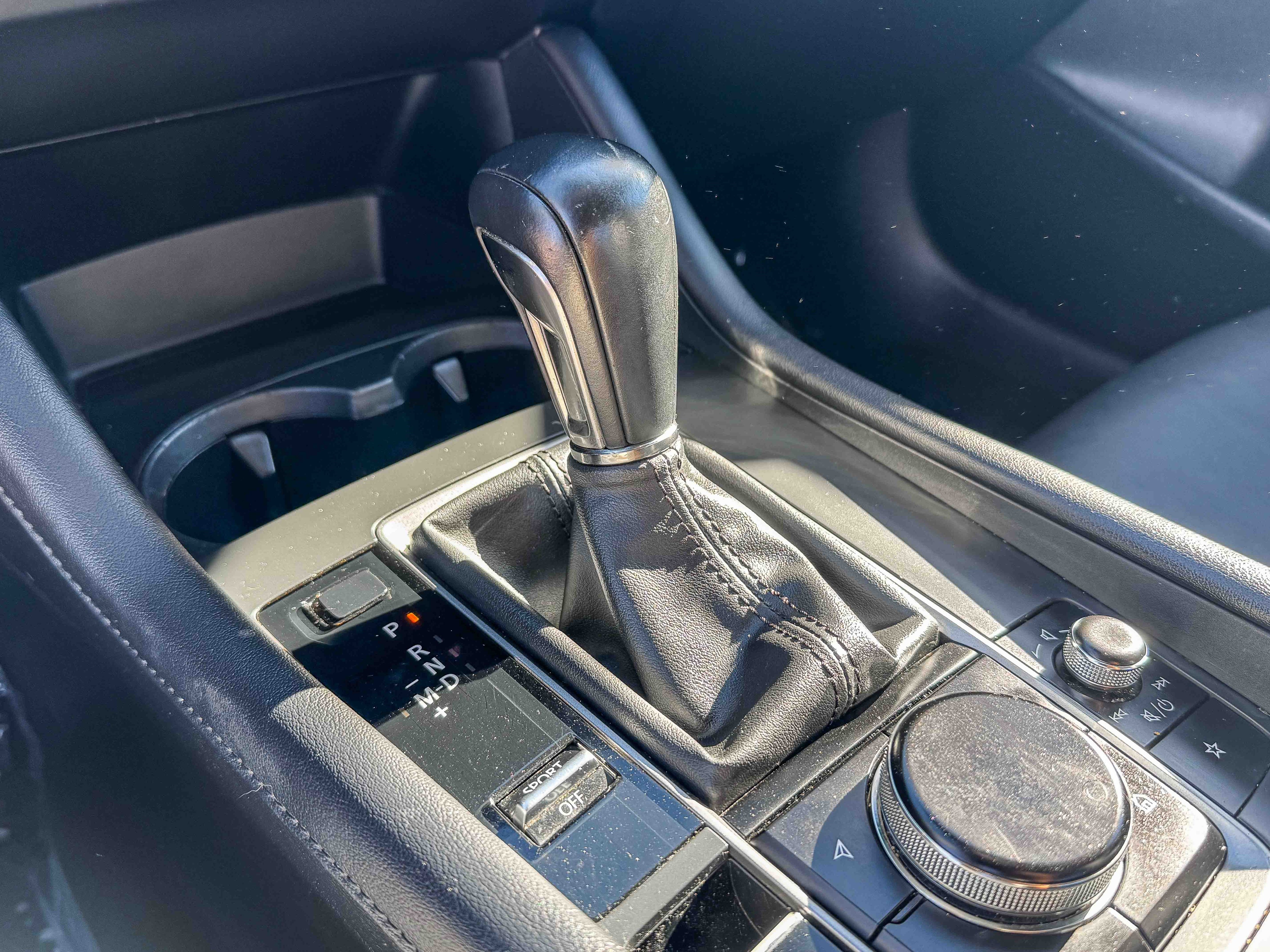 Used 2023 MAZDA MAZDA3 s image 17