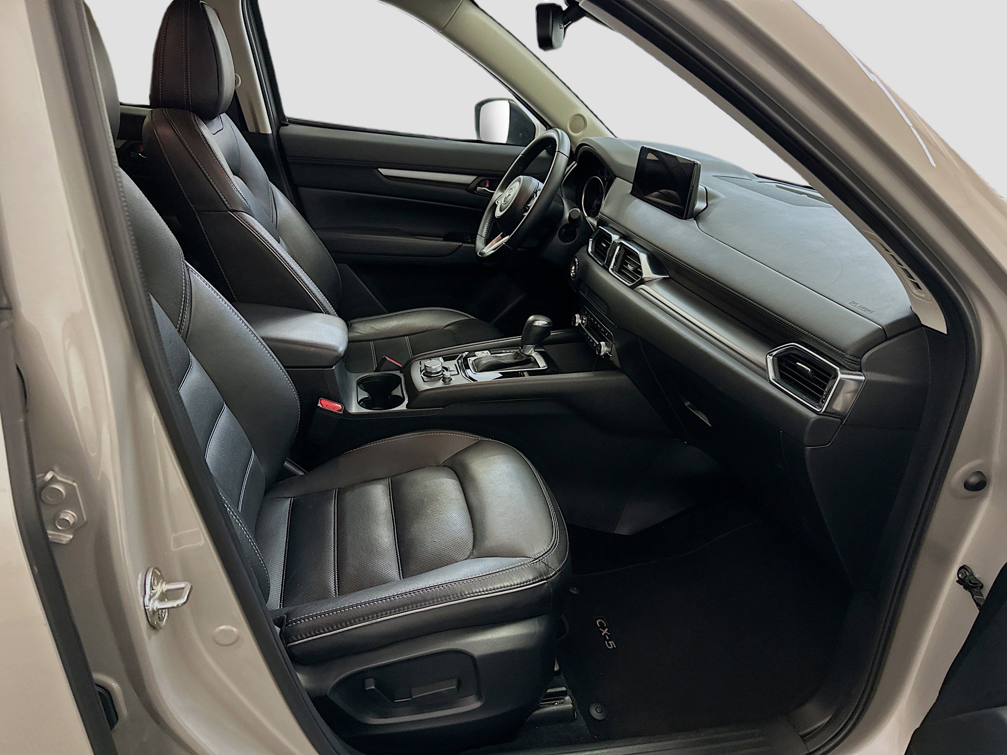 Used 2025 MAZDA CX-5 AWD 2.5 S w/ Preferred Package image 34