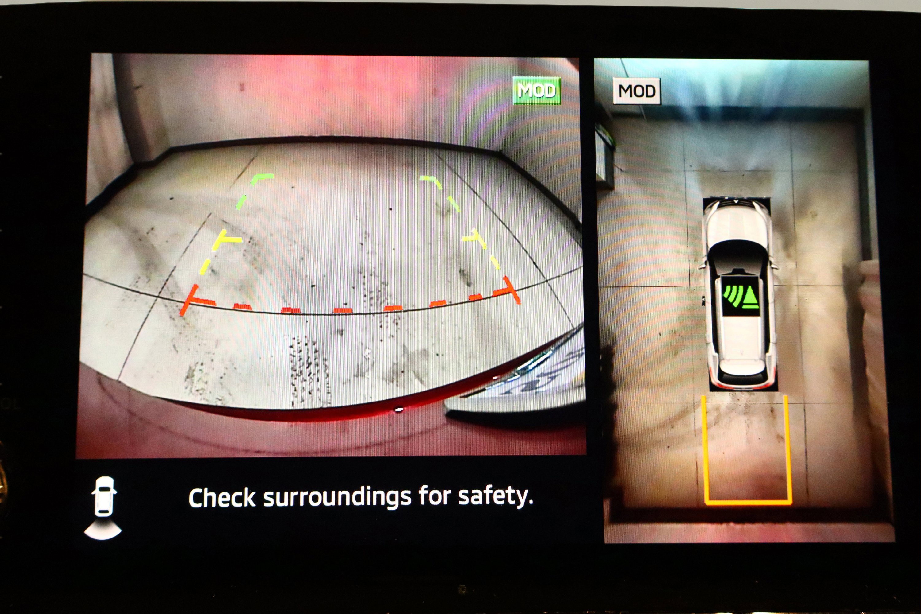 Used 2024 Mitsubishi Outlander SE image 38