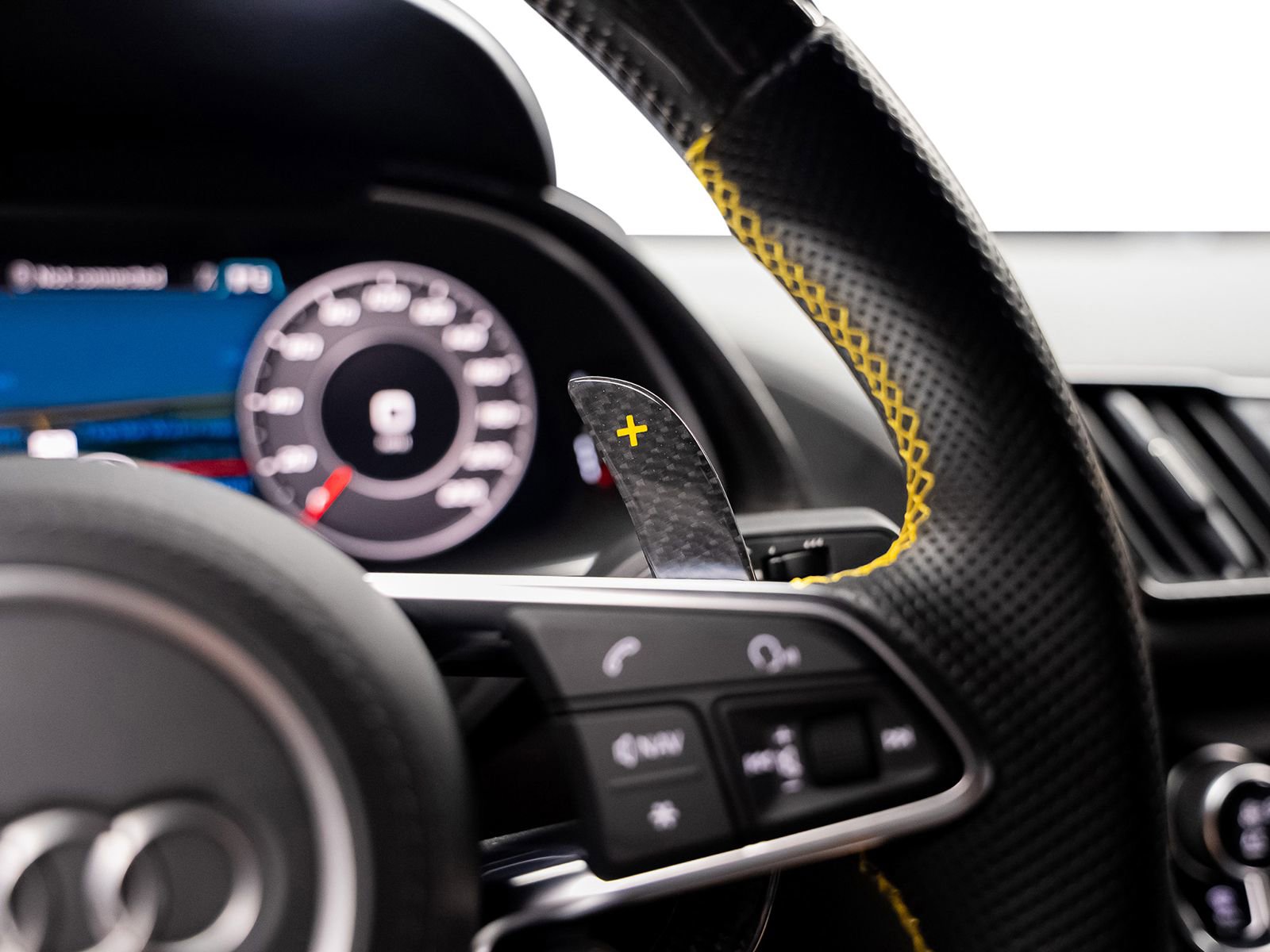 Used 2021 Audi R8 V10 w/ Premium Package image 41