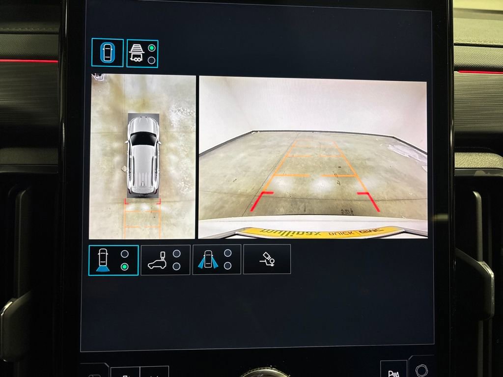 New 2026 GMC Acadia AT4 w/ LPO, Floor Liner Package image 38