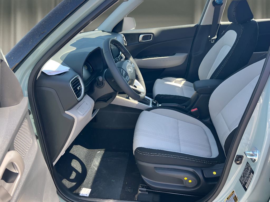 New 2026 Hyundai Venue SEL FWD image 12