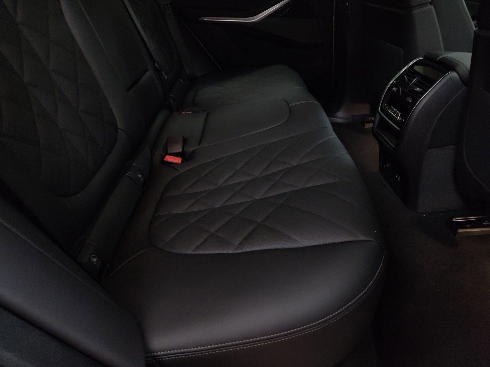 New 2026 BMW X5 xDrive50e w/ M Sport Package image 27